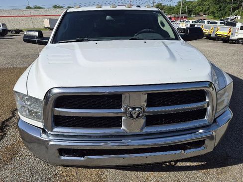 Used 2015 RAM 3500 Tradesman w/ Chrome Appearance Group AWD/4WD image 4