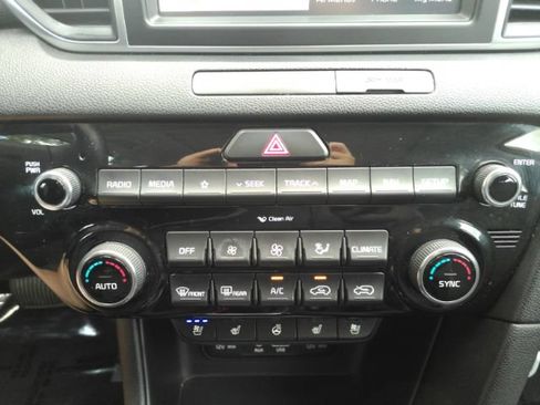 Used 2018 Kia Sportage EX w/ EX Technology Package FWD image 47