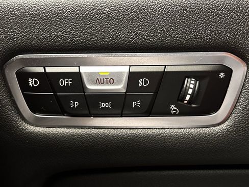 Used 2020 BMW X6 sDrive40i w/ Convenience Package image 29