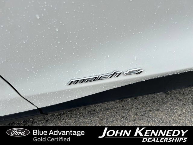 Certified 2025 Ford Mustang Mach-E Premium AWD/4WD image 3