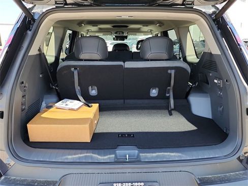 New 2026 Kia EV9 Light image 6