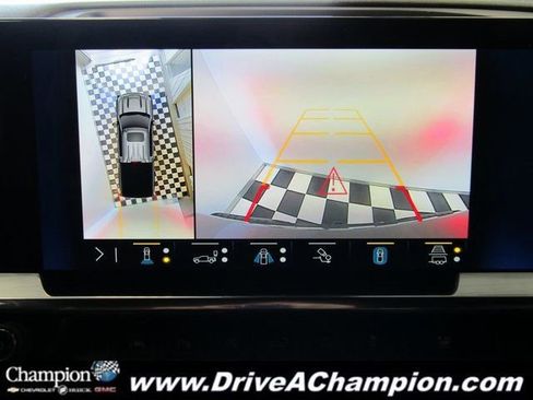 Used 2023 Chevrolet Silverado 1500 High Country image 10