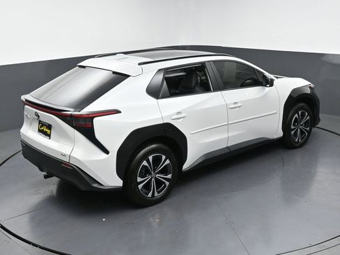 Used 2023 Toyota bZ4X XLE image 42