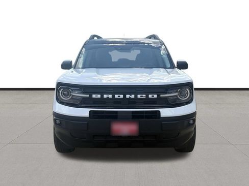 Used 2024 Ford Bronco Sport Outer Banks w/ Tech Package AWD/4WD image 2