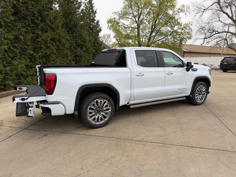 New 2026 GMC Sierra 1500 Denali Ultimate AWD/4WD image 39