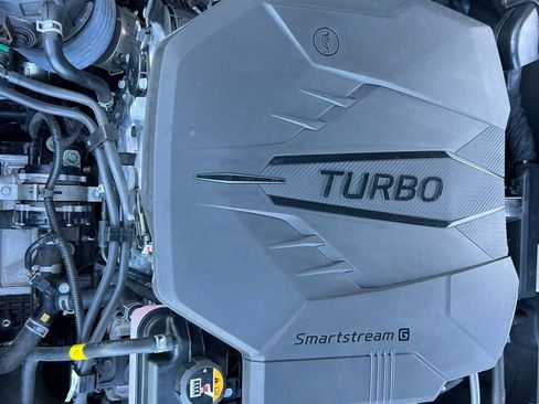 Used 2023 Kia Stinger GT-Line w/ Sun & Sound Package image 19