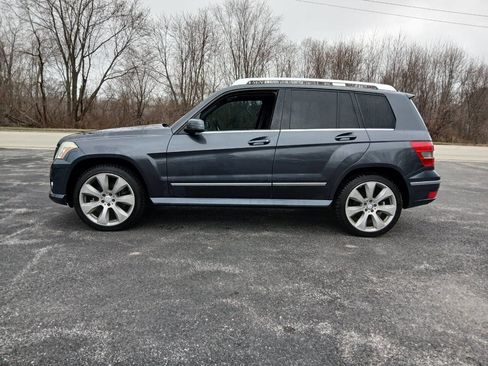 Used 2010 Mercedes-Benz GLK 350 4MATIC w/ Multimedia Pkg image 5