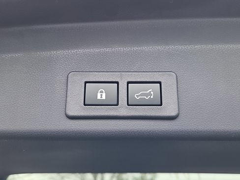 New 2026 Subaru Ascent Limited AWD/4WD image 14
