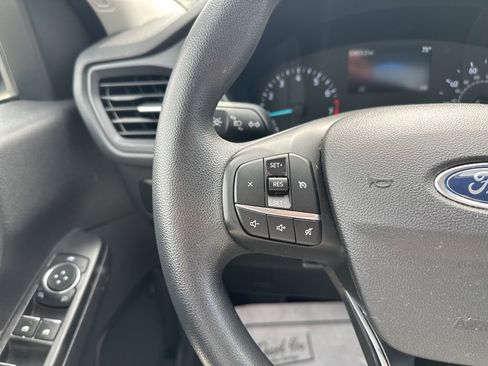 Used 2022 Ford Escape S FWD image 17