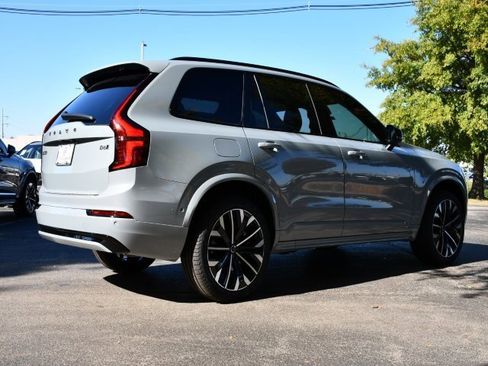 New 2026 Volvo XC90 B6 Ultra w/ Protection Package Premier image 7