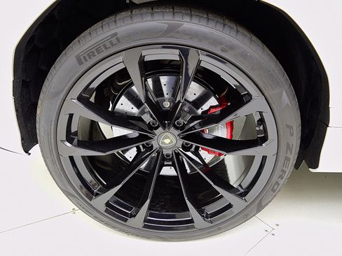 Used 2024 Lamborghini Urus S image 40