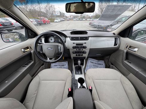 Used 2011 Ford Focus SES w/ 401A Rapid Spec Order Code image 14