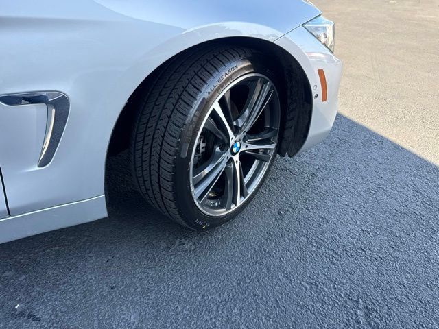 Used 2018 BMW 430i xDrive Convertible AWD/4WD image 11
