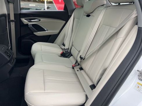 New 2025 Audi Q5 Premium image 21