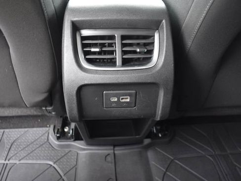 Used 2021 Chevrolet Blazer LT image 24