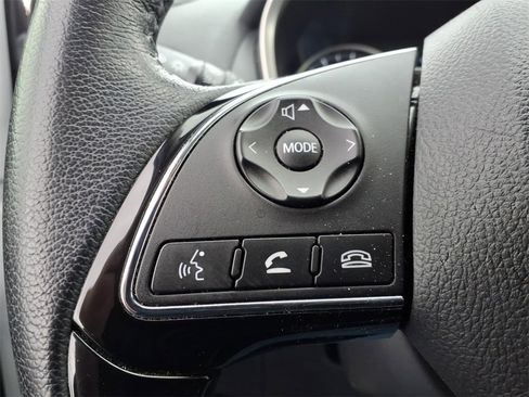 Used 2024 Mitsubishi Eclipse Cross SE image 19