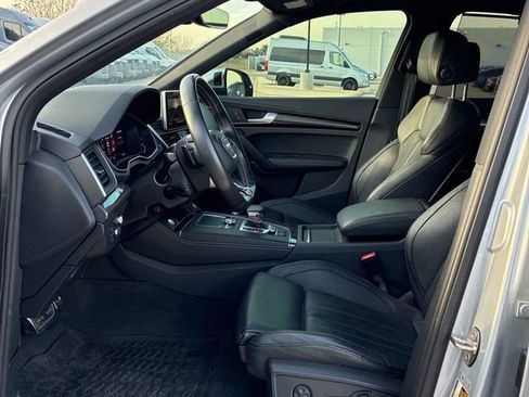 Used 2019 Audi SQ5 Prestige image 6
