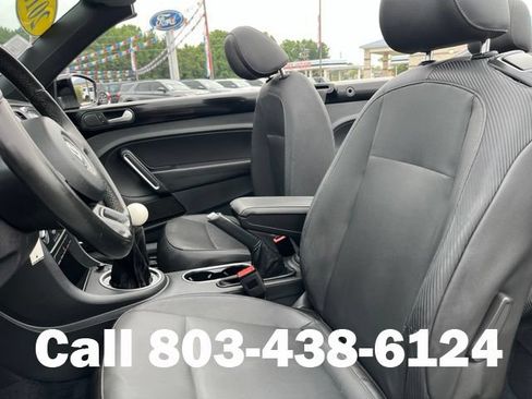 Used 2013 Volkswagen Beetle 2.0T FWD image 7