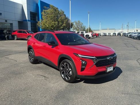 New 2026 Chevrolet Trax RS w/ Driver Confidence Package image 1