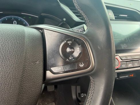 Used 2021 Honda Civic EX image 17