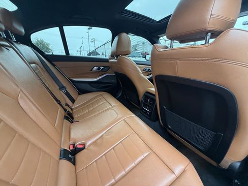 Used 2020 BMW 330i Sedan w/ Premium Package RWD image 27