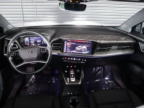 Used 2023 Audi Q4 e-tron Premium w/ Premium Plus RWD image 10