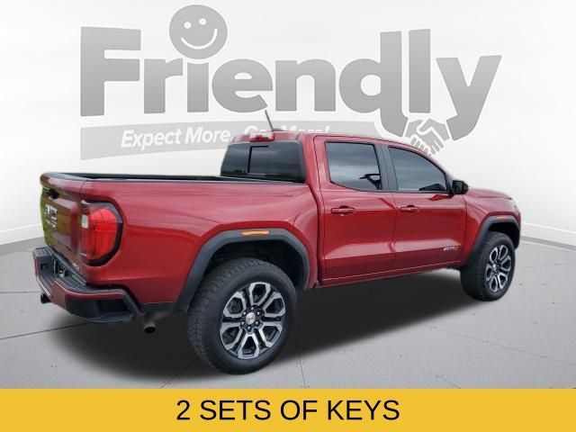 Used 2023 GMC Canyon AT4 w/ AT4 Premium Package AWD/4WD image 5