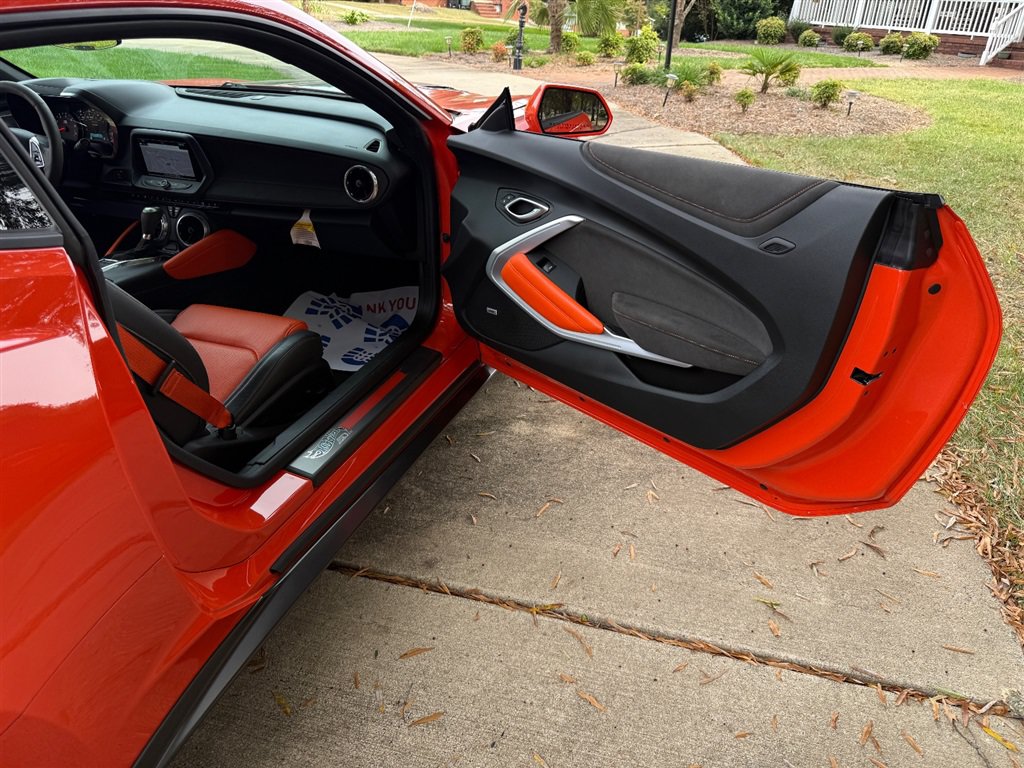 Used 2018 Chevrolet Camaro SS w/ Hot Wheels Edition RWD image 54