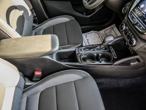 Used 2022 Chevrolet TrailBlazer LT w/ Convenience Package FWD image 17
