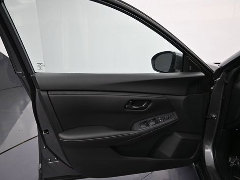 New 2025 Nissan Sentra S image 11