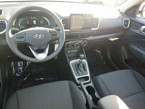 New 2026 Hyundai Venue SE image 6