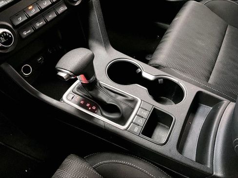 Used 2021 Kia Sportage LX image 16