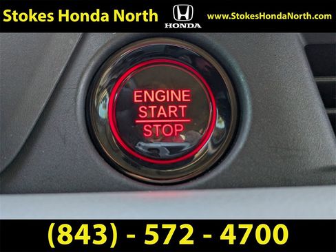 Certified 2025 Honda Pilot EX-L image 32