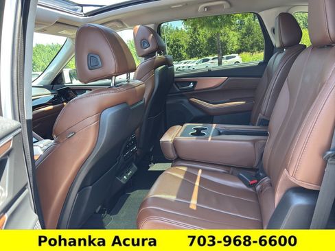 Certified 2024 Acura MDX w/ Technology Package AWD/4WD image 20