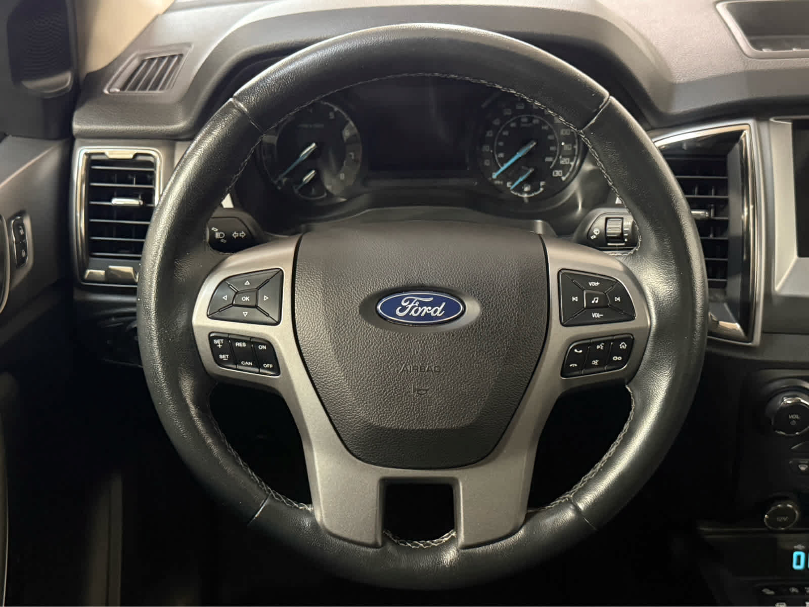 Used 2020 Ford Ranger XLT w/ Equipment Group 301A Mid AWD/4WD image 16