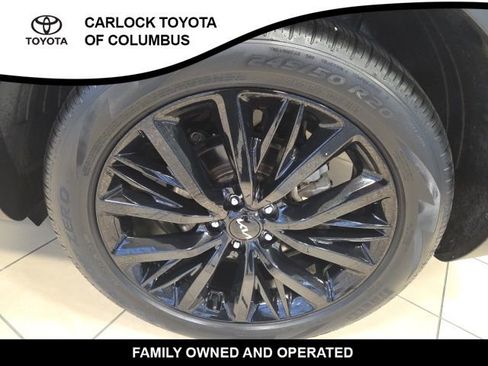 Used 2022 Kia Telluride SX w/ Towing Package FWD image 10