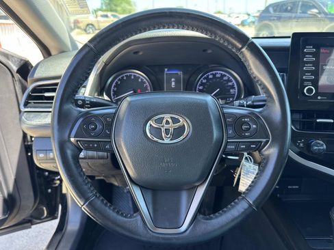 Used 2023 Toyota Camry SE FWD image 21