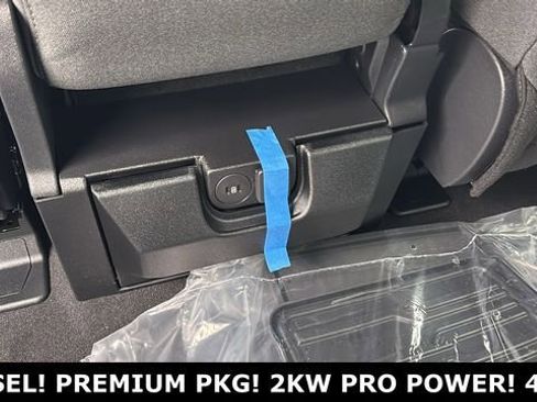 New 2026 Ford F350 XLT w/ XLT Premium Package AWD/4WD image 8