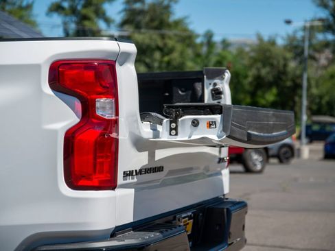 New 2026 Chevrolet Silverado 1500 ZR2 w/ Dark Appearance Package AWD/4WD image 9