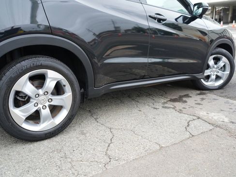 Used 2016 Honda HR-V EX-L image 7