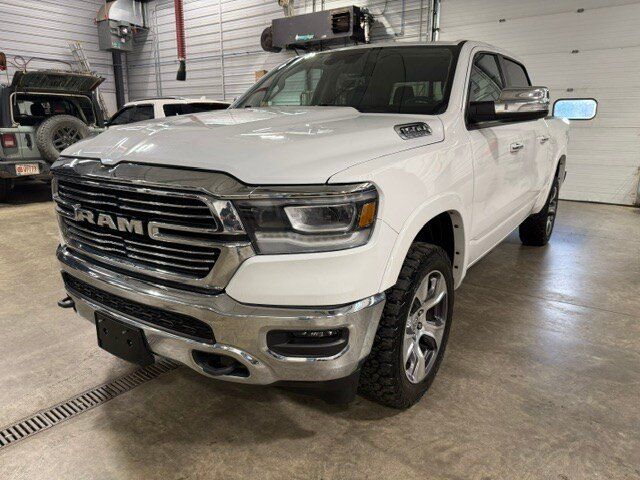Used 2022 RAM 1500 Laramie w/ Off Road Group AWD/4WD image 40