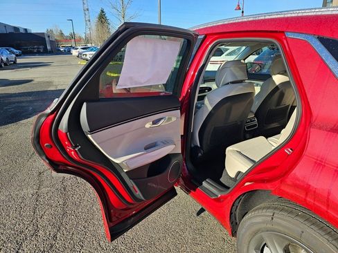 New 2026 Genesis GV70 2.5T Advanced image 22