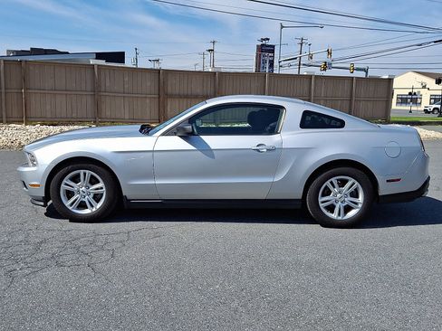 Used 2012 Ford Mustang Coupe image 8