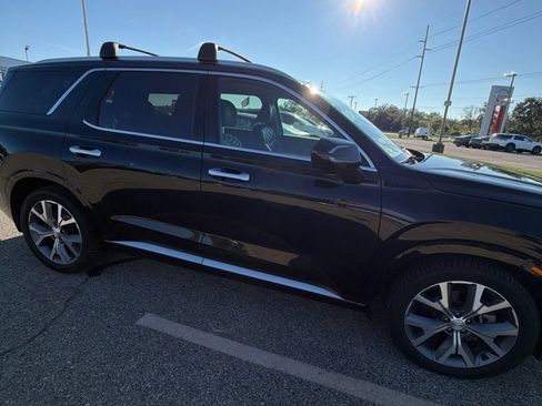 Used 2021 Hyundai Palisade Limited w/ Cargo Package AWD/4WD image 4