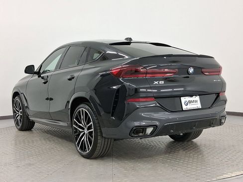New 2026 BMW X6 xDrive40i image 3
