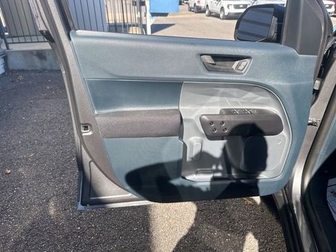 New 2025 Ford Maverick XL image 11