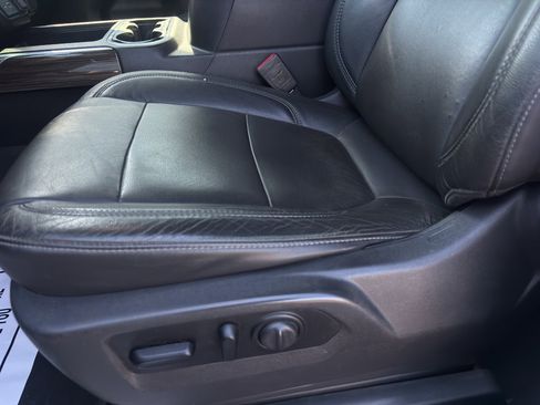 Used 2020 Chevrolet Silverado 1500 RST image 13