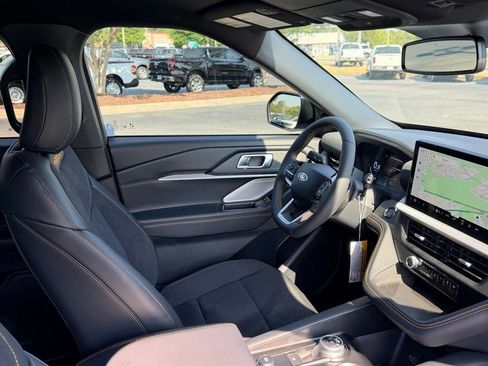 New 2026 Ford Explorer Tremor w/ Tremor Ultimate Package AWD/4WD image 13