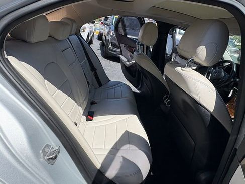 Used 2018 Mercedes-Benz C 300 Sedan image 17