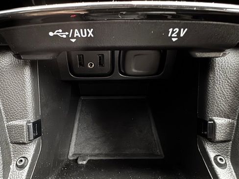 Used 2018 Buick Encore Preferred image 11